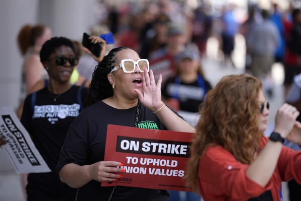 Biden cancels speech at teachers union convention in Philadelphia after union staff goes on strike