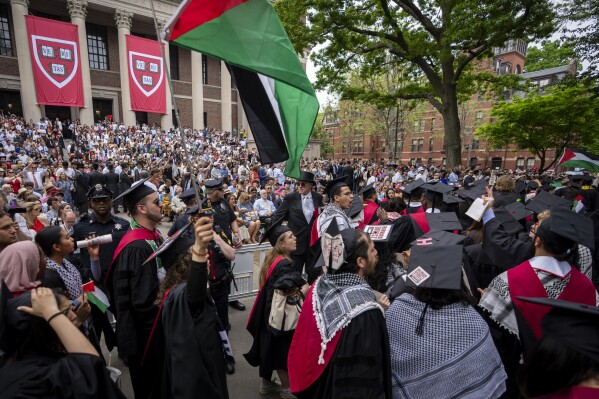 Harvard temporarily suspends library privileges for faculty involved in ‘study-in’ protests