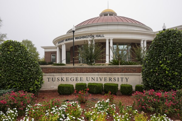 Gunshots at Tuskegee University sent terrified students running for their lives